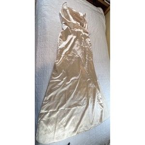 Somifa NWT sz 6 Beige gown prom/Bridesmaid